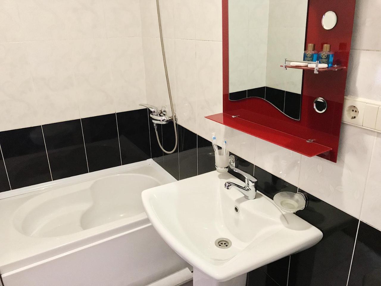 Hotel Aragvi Mtsʼkhetʼa Екстериор снимка