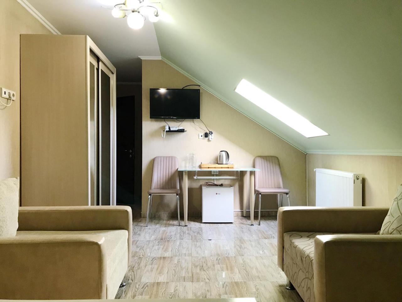 Hotel Aragvi Mtsʼkhetʼa Екстериор снимка