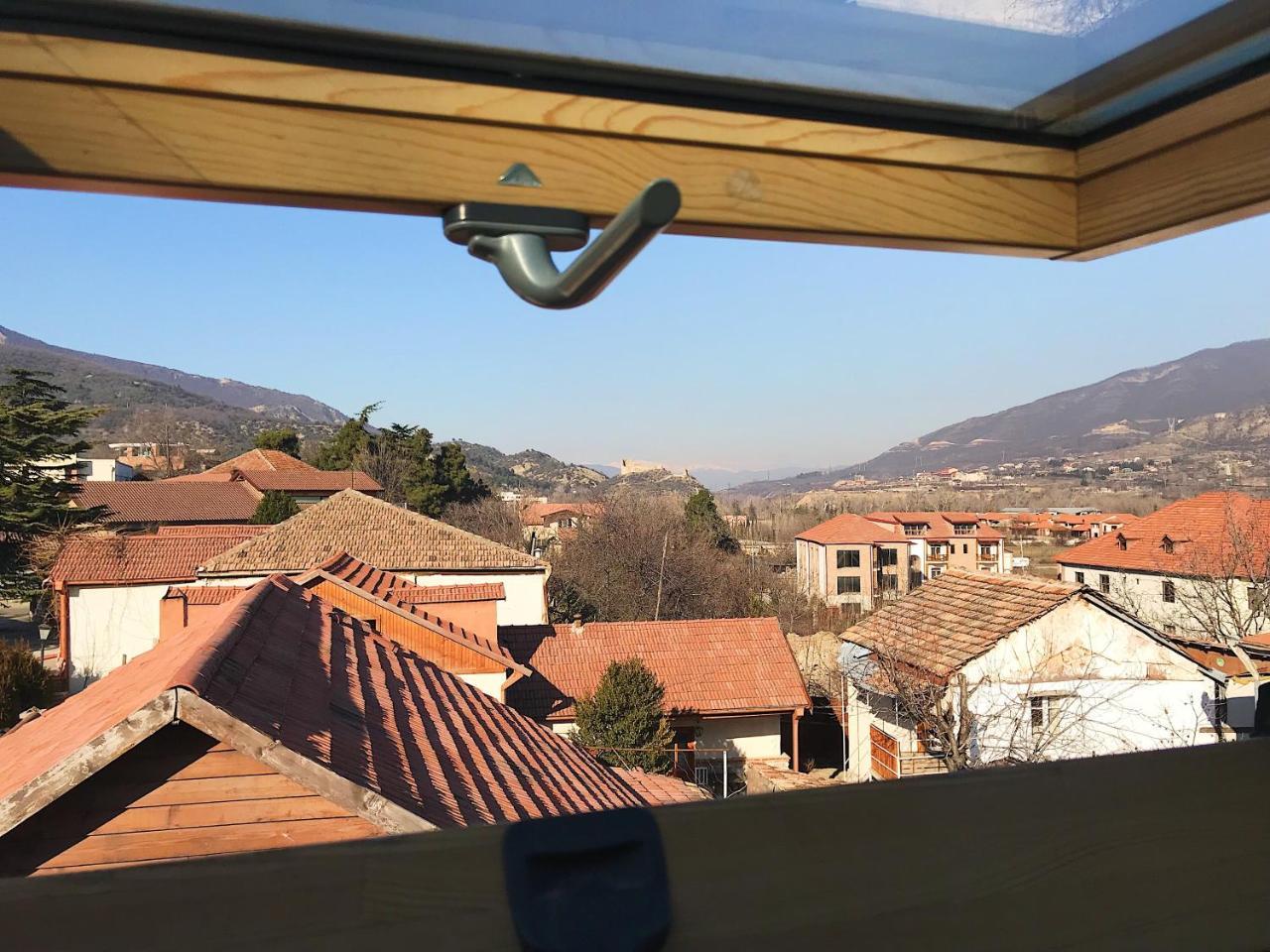 Hotel Aragvi Mtsʼkhetʼa Екстериор снимка
