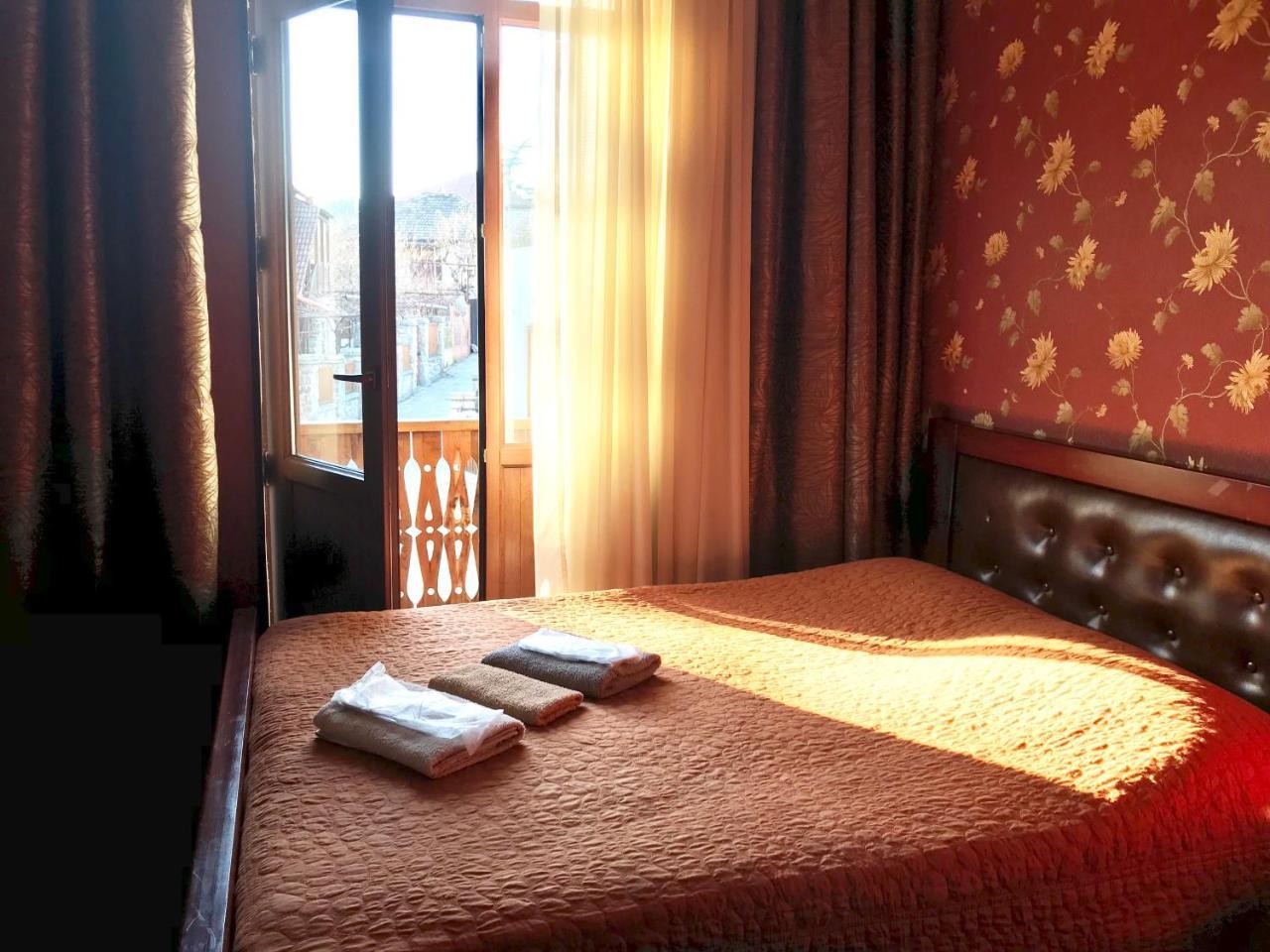Hotel Aragvi Mtsʼkhetʼa Екстериор снимка