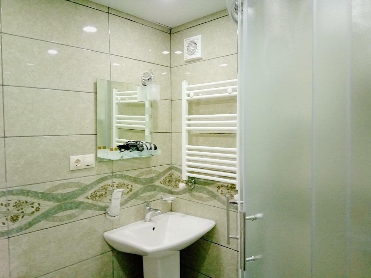 Hotel Aragvi Mtsʼkhetʼa Екстериор снимка