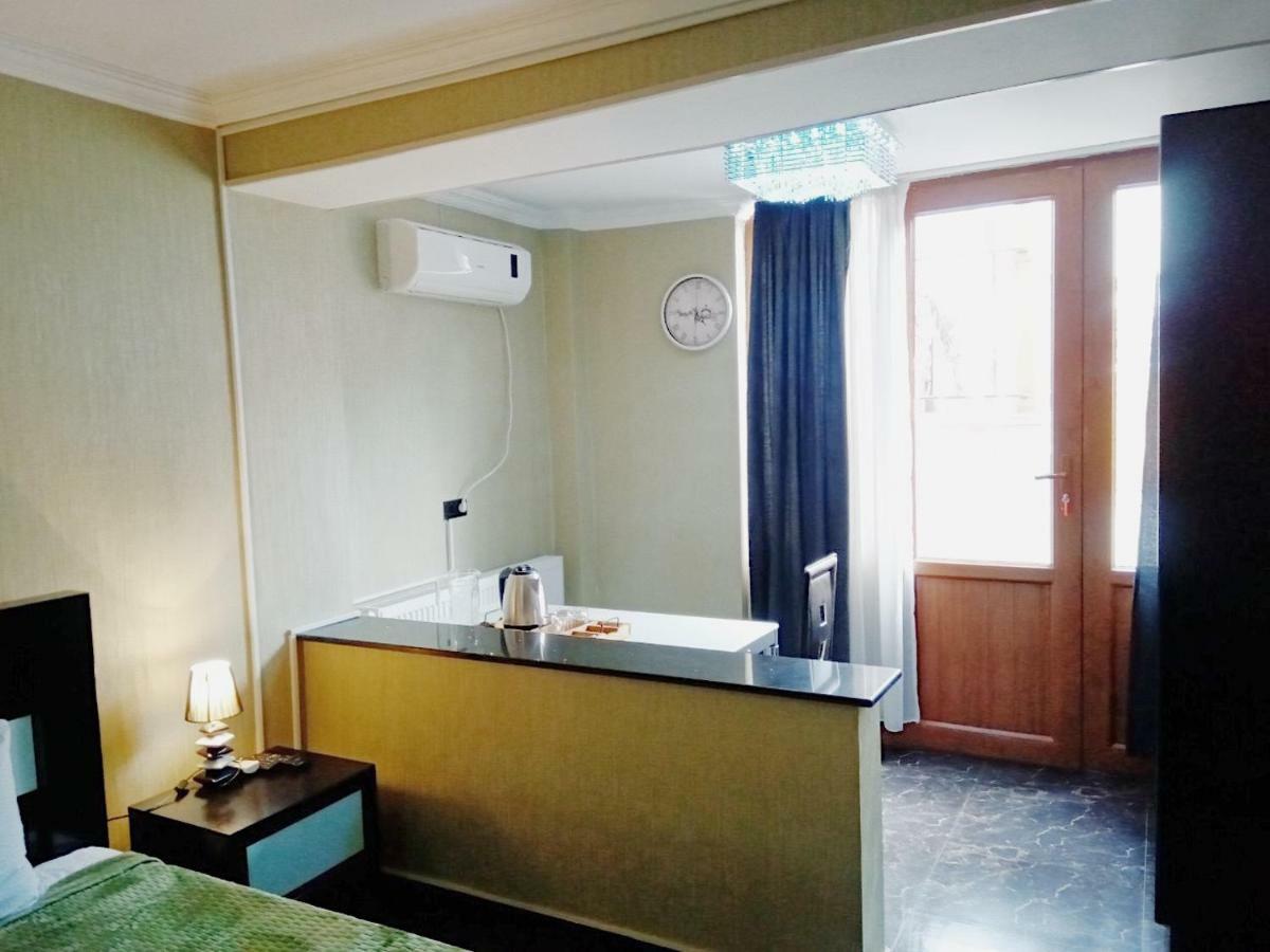 Hotel Aragvi Mtsʼkhetʼa Екстериор снимка